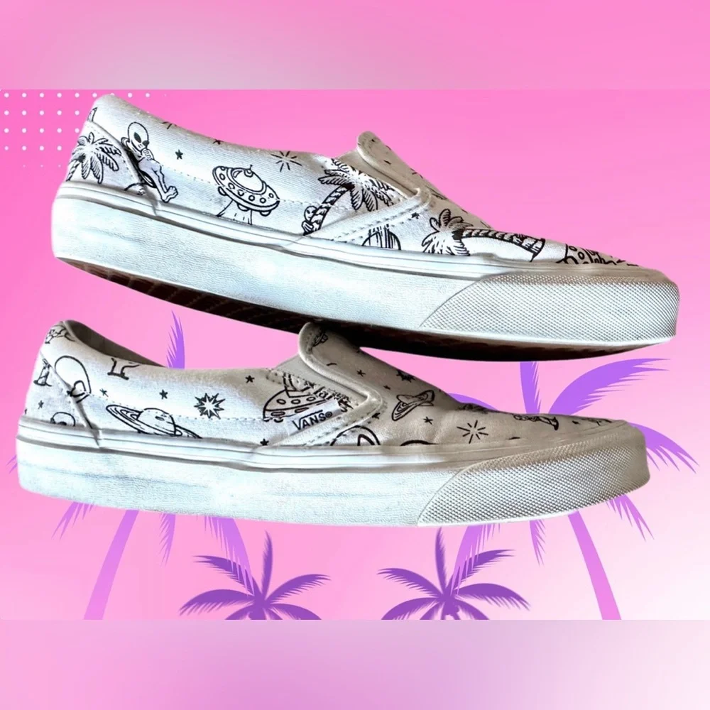 Vans Unidentified U-Paint White Classic Slip-O- Women’s Size 10/Men’s Size 8.5